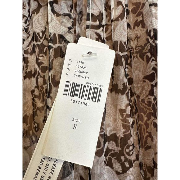 New Anthropologie The Marais Printed Chiffon Maxi Dress size Small - Picture 9 of 9